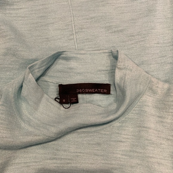 360SWEATER turtle neck top. - Picture 3 of 3